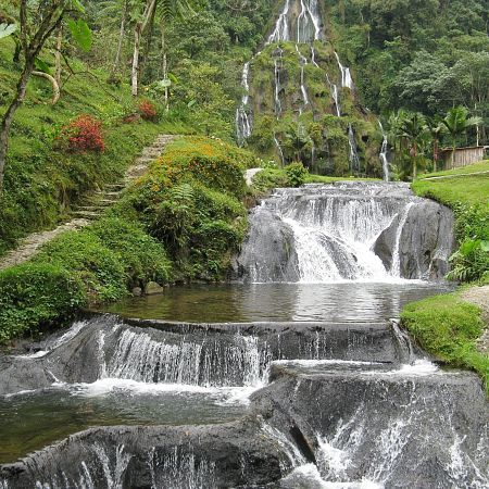 Cascadas del Eje Cafetero